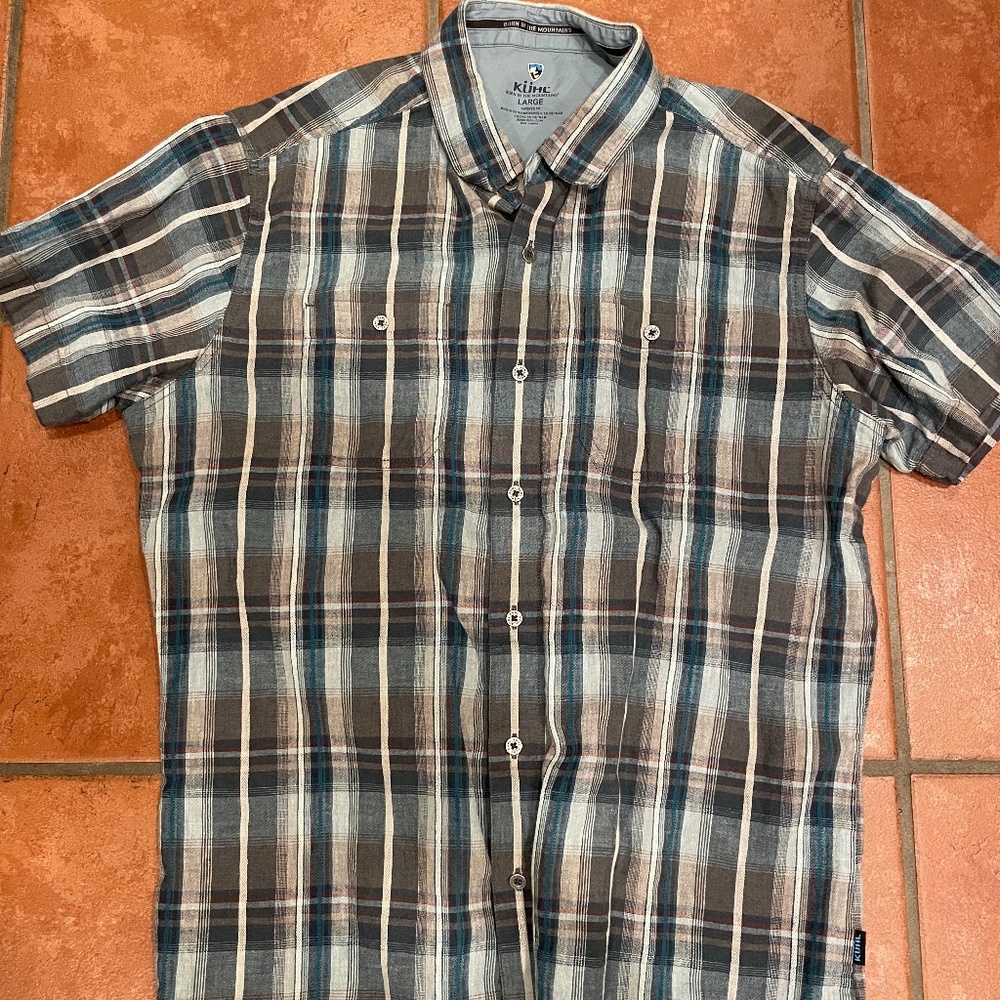 Kühl Mens Button down shirt, Size Large